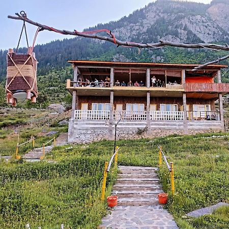 Khana Badosh Resort Kalam Buitenkant foto