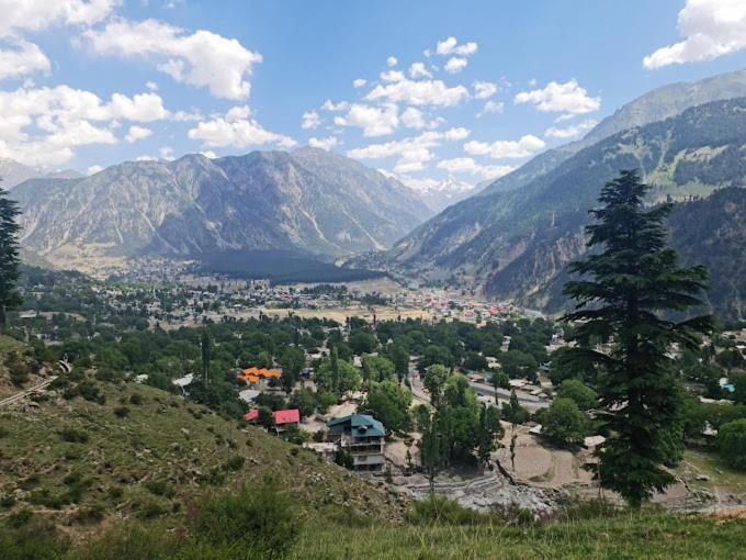 Khana Badosh Resort Kalam Buitenkant foto