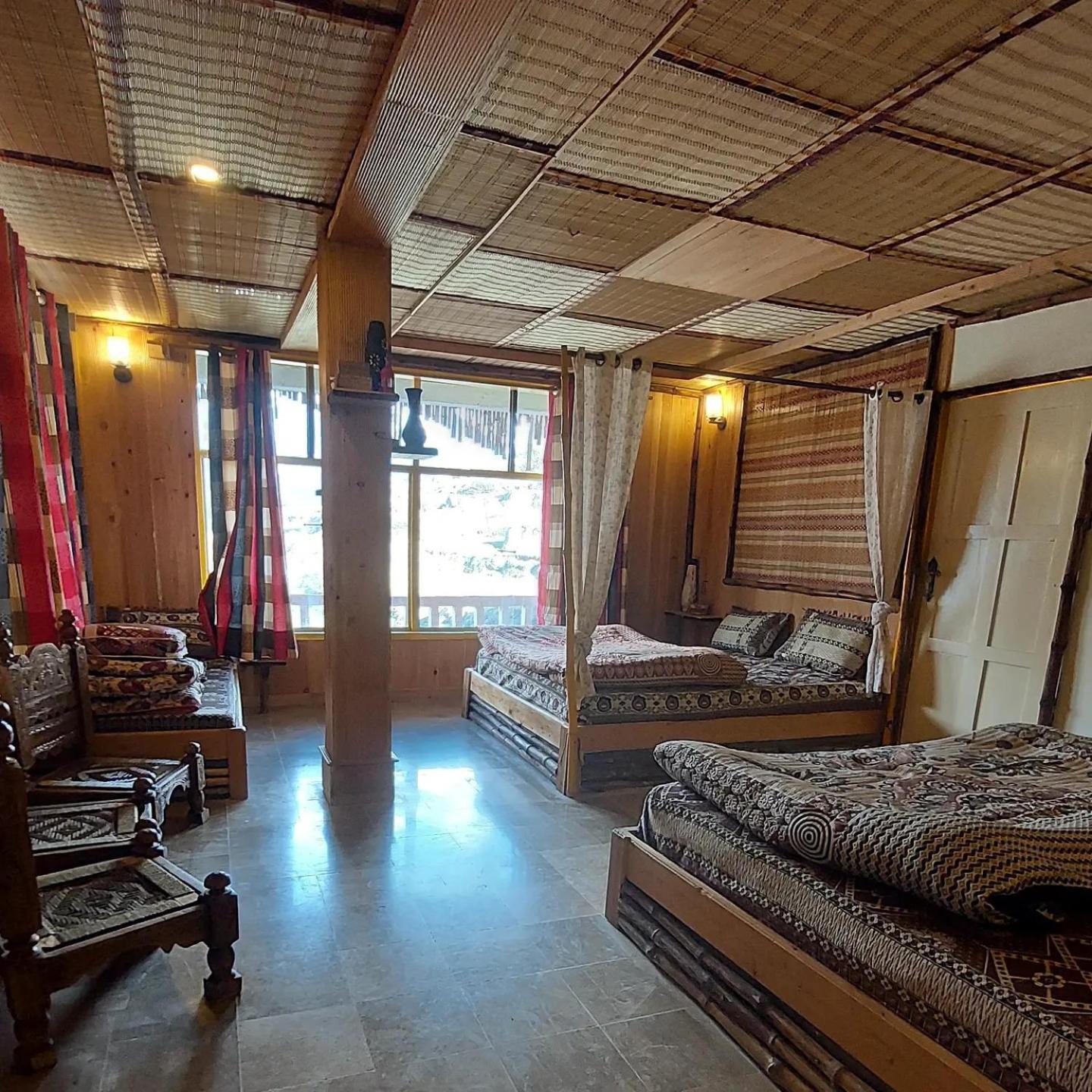 Khana Badosh Resort Kalam Buitenkant foto